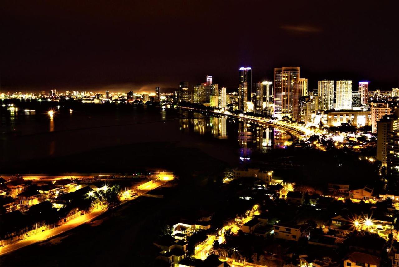 The Landmark Penang Tanjung Tokong Esterno foto